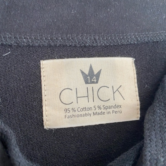 Chick NYC sweatshirt with tie up detail. Super cute NWT Size 14. - Picture 4 of 5